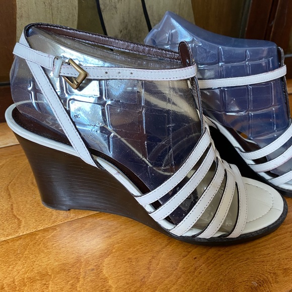 Franco Sarto Women’s Creme Strappy Sandal, size 7M - Picture 4 of 10